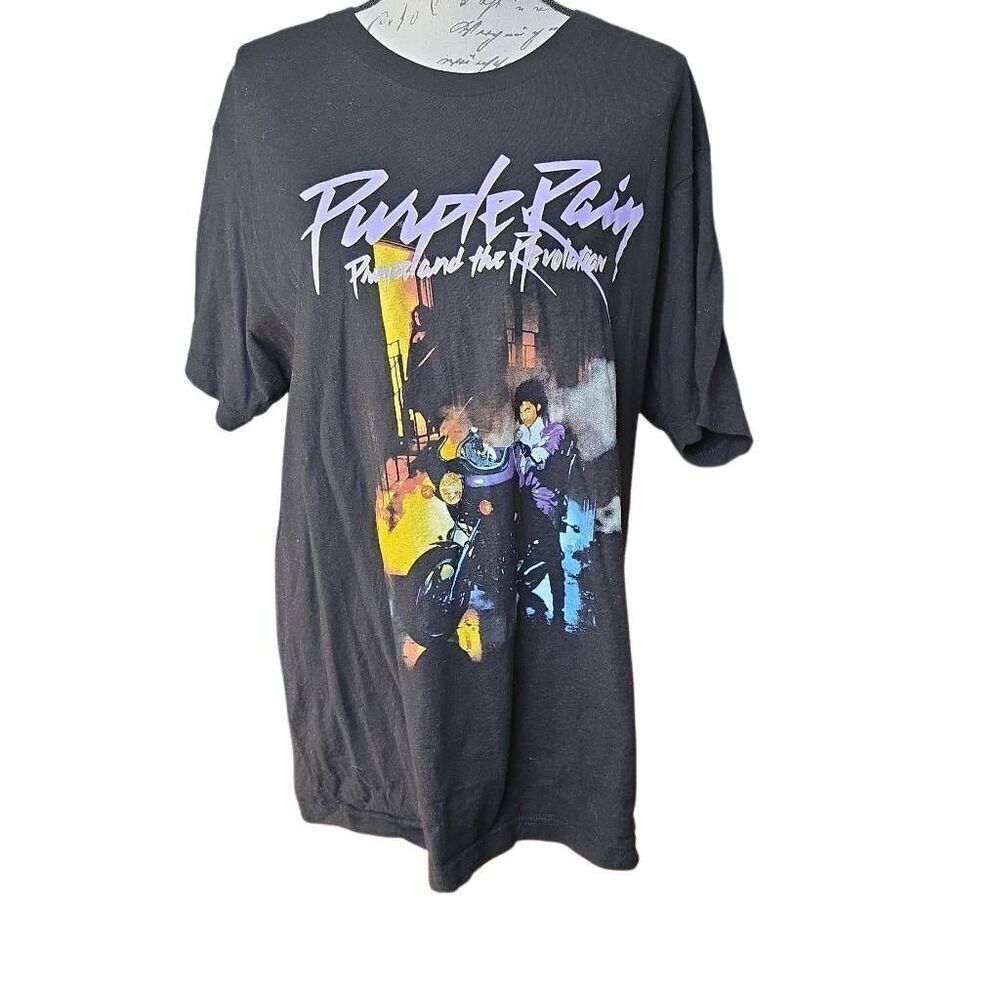 The Prince Estate Unisex Sz Lrge Black Purple Rain Prince & the Revolution Shirt
